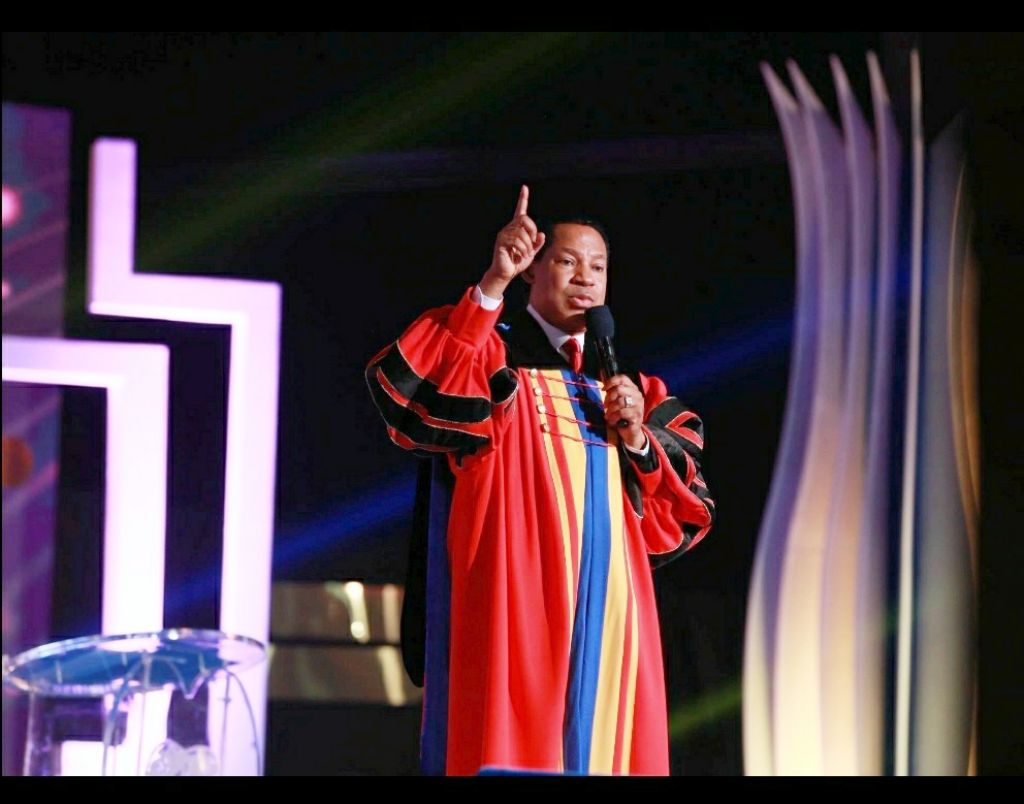 Pastor Chris Pronounces 2022 as ‘the Year of the Gathering Clouds’