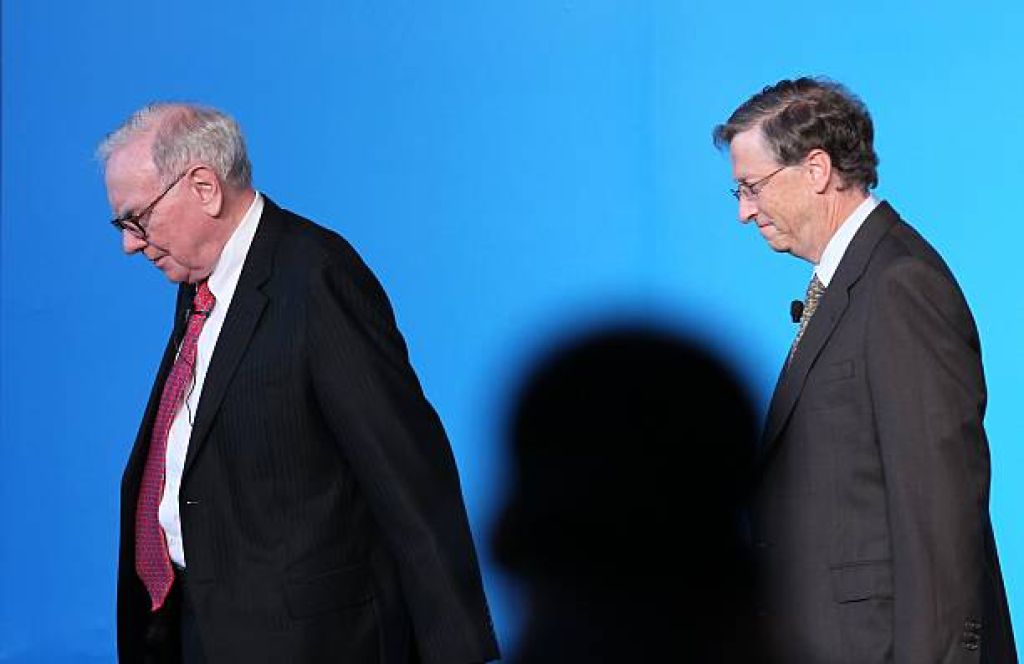 Warren Buffett Ends Donations to Bill Gates Foundation After Two Decades 
